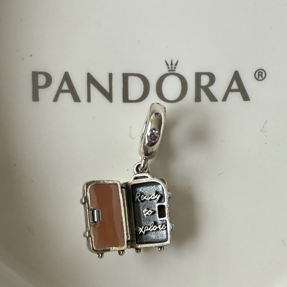 Pandora Silver Suitcase Charm - Picture 2 of 3